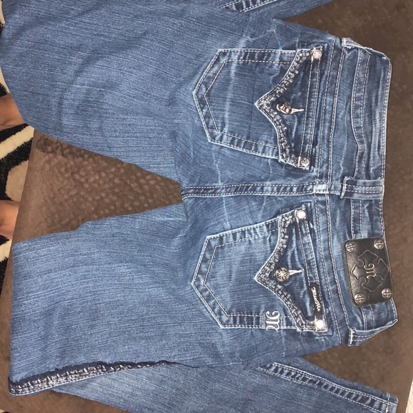 SOLD Miss me skinny jeans - Picture 3 of 4